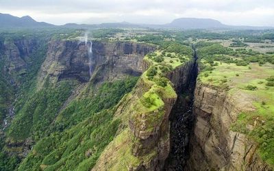 Sandhan Valley